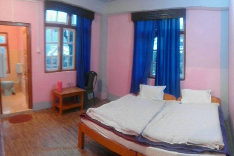 LACHUNG INN - Silk Route Tourism