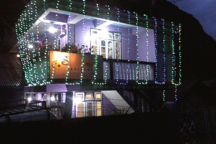 SUN FLOWER (Lachung North Sikkim) - Silk Route Tourism