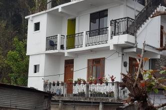 Gnathang Homestay